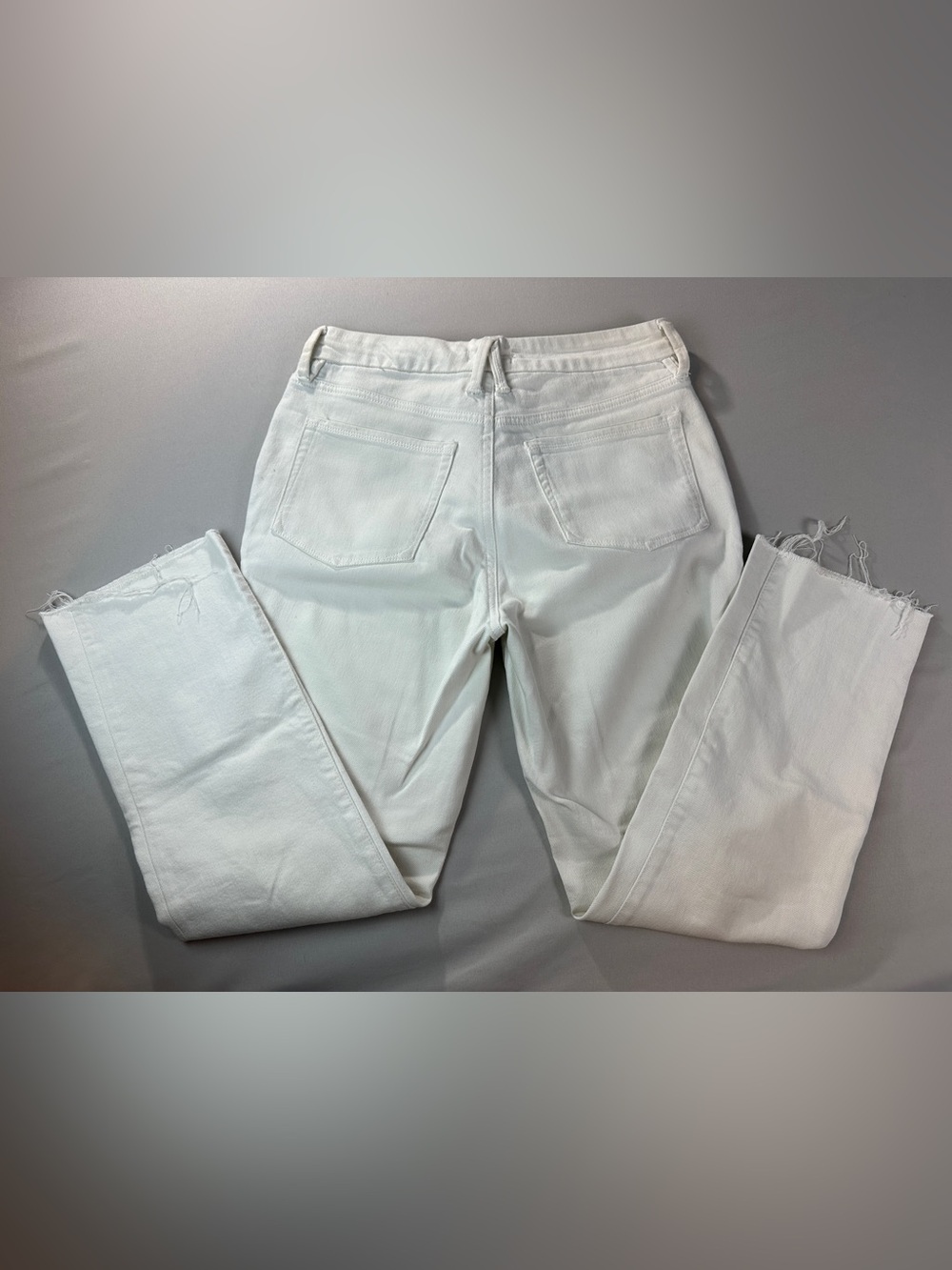 Good American White Jeans Good Legs Mid Rise Straight Size 6 Raw Hem Whimsy
